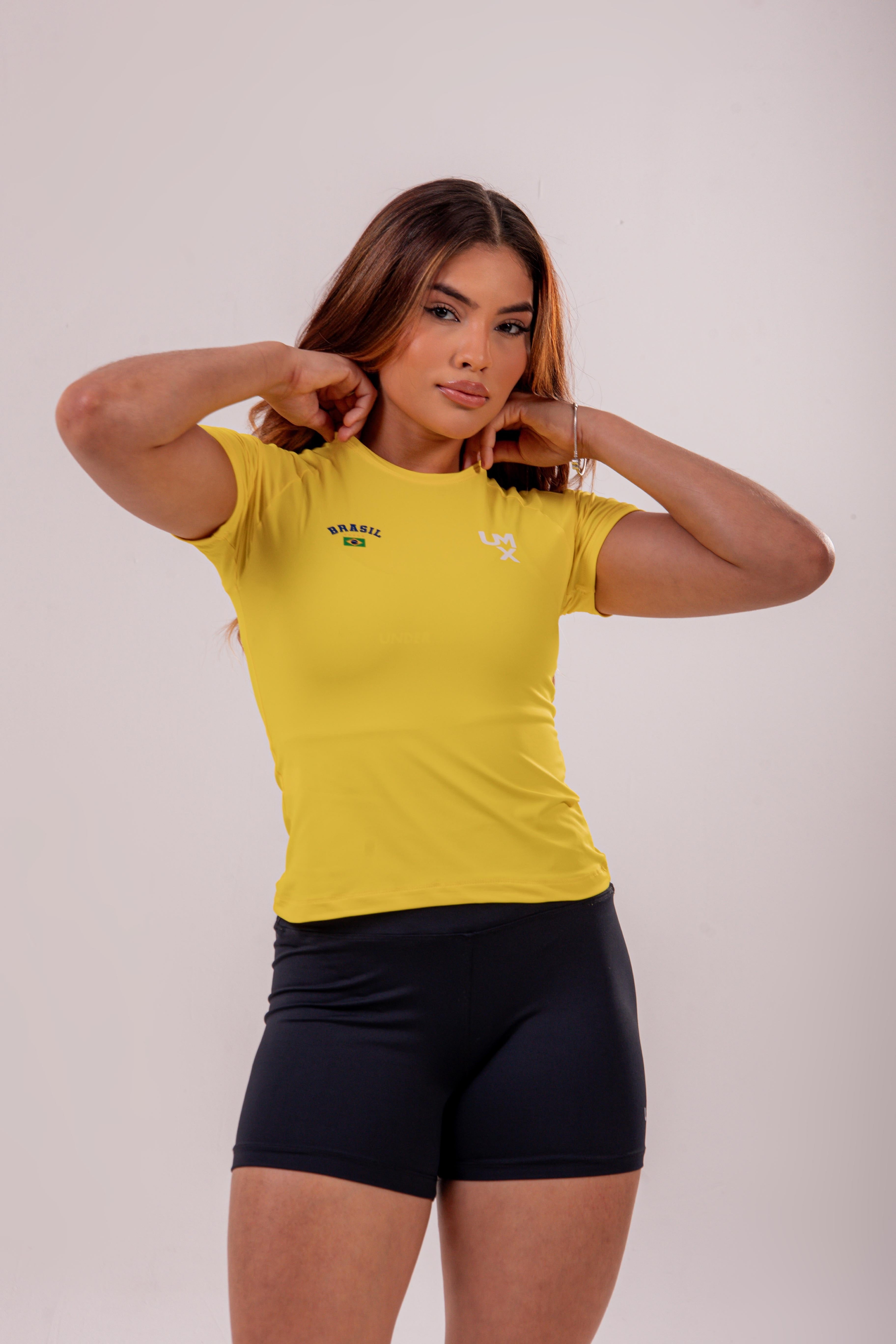 Camisa Feminina Under Brasil Fit